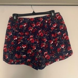 Hollister red and blue shorts